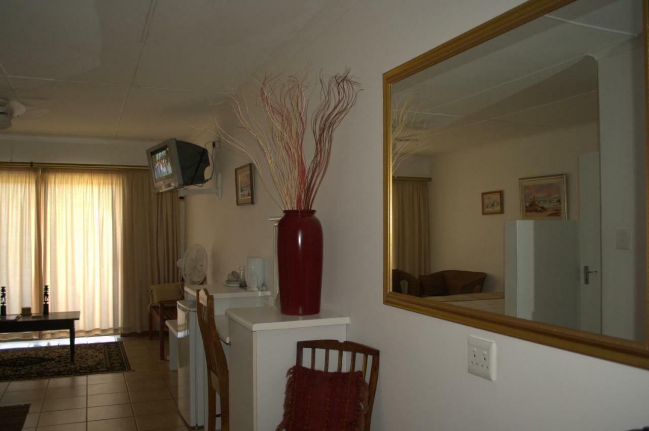 Crowned Crane Hotel Gonubie Værelse billede